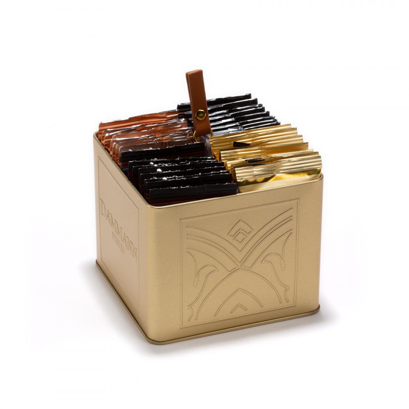 Infiniment - Coffret 32 Sachets suremballés de thés Dammann Infiniment - Coffret 32 Sachets suremballés de thés Dammann